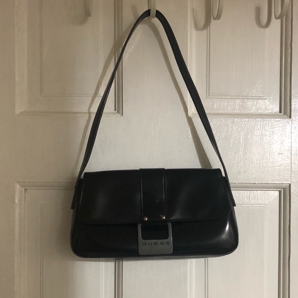 Guess Shoulder Bag